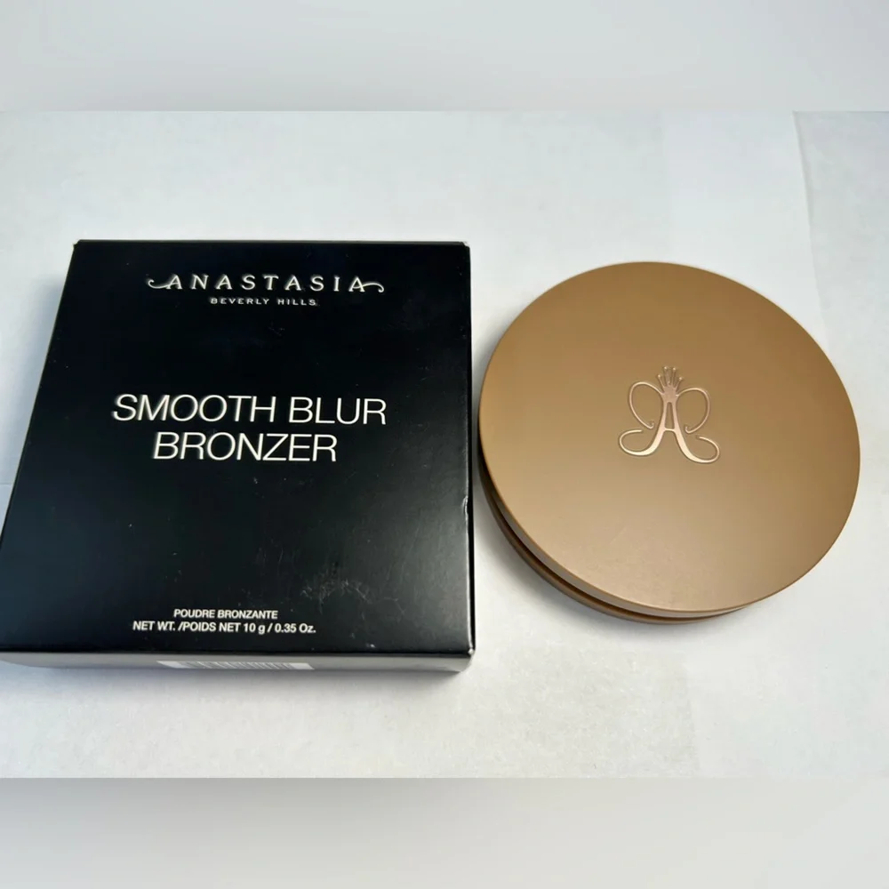 NWT🌷Anastasia Beverly Hills Smooth Blur Powder Bronzer in “Warm Sand Vibes”